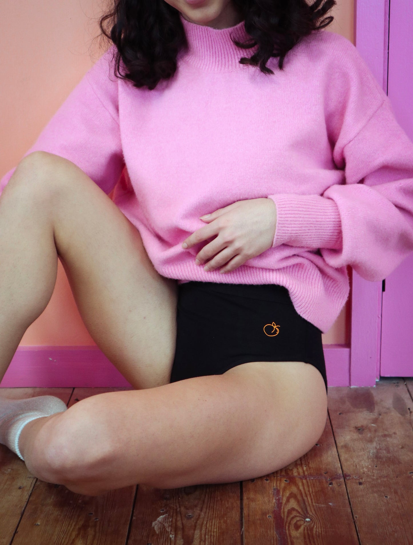 Sustainable briefs with healing Zinc Oxide in black